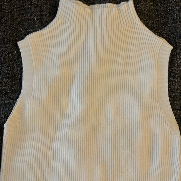 Mock neck Sleeveless Knit Top in White - Picture 6 of 8